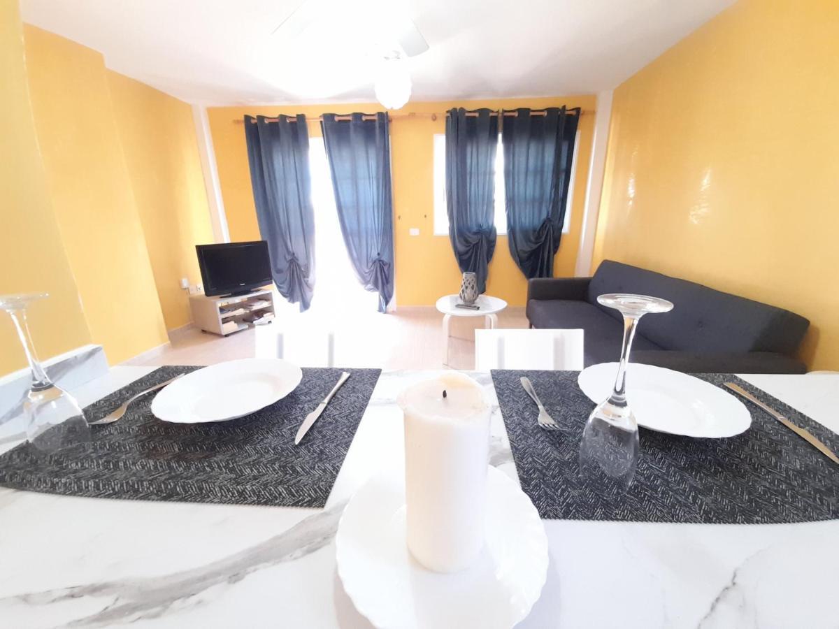 The Heights Deluxe Apartment Арона Екстериор снимка